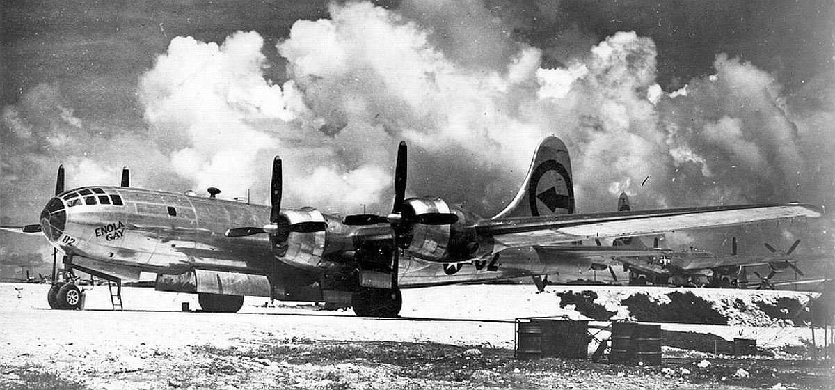 B-29-Enola-Gay-Tinian